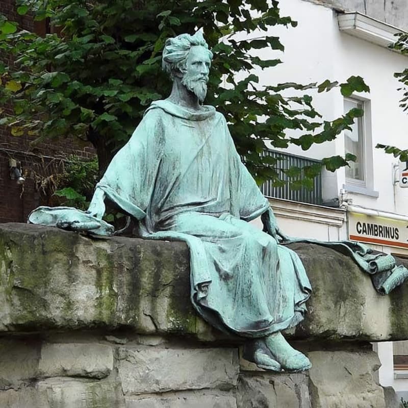 Standbeeld van Hendrik van Veldeke in Hasselt